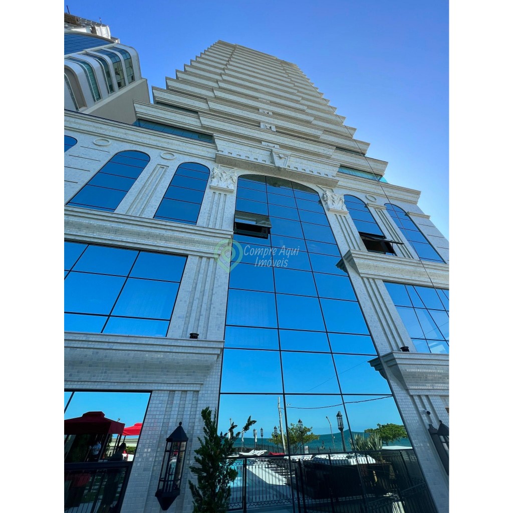 Apartamento Alto Padrão Mobiliado - Fino Acabamento  Meia Praia - Itapema SC