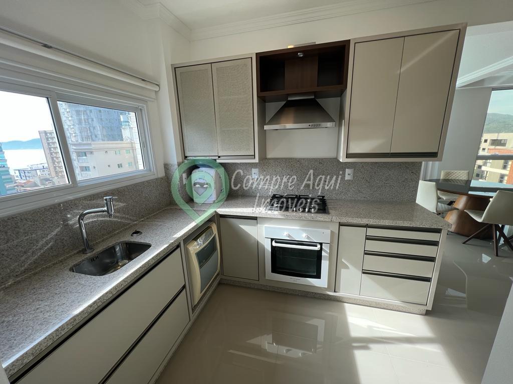 APARTAMENTO 3 SUÍTES 3 VAGAS DE GARAGEM  QUADRA MAR - MOBILIADO - MEIA PRAIA ITAPEMA
