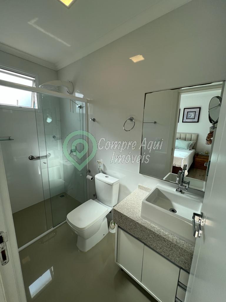 APARTAMENTO 3 SUÍTES 3 VAGAS DE GARAGEM  QUADRA MAR - MOBILIADO - MEIA PRAIA ITAPEMA