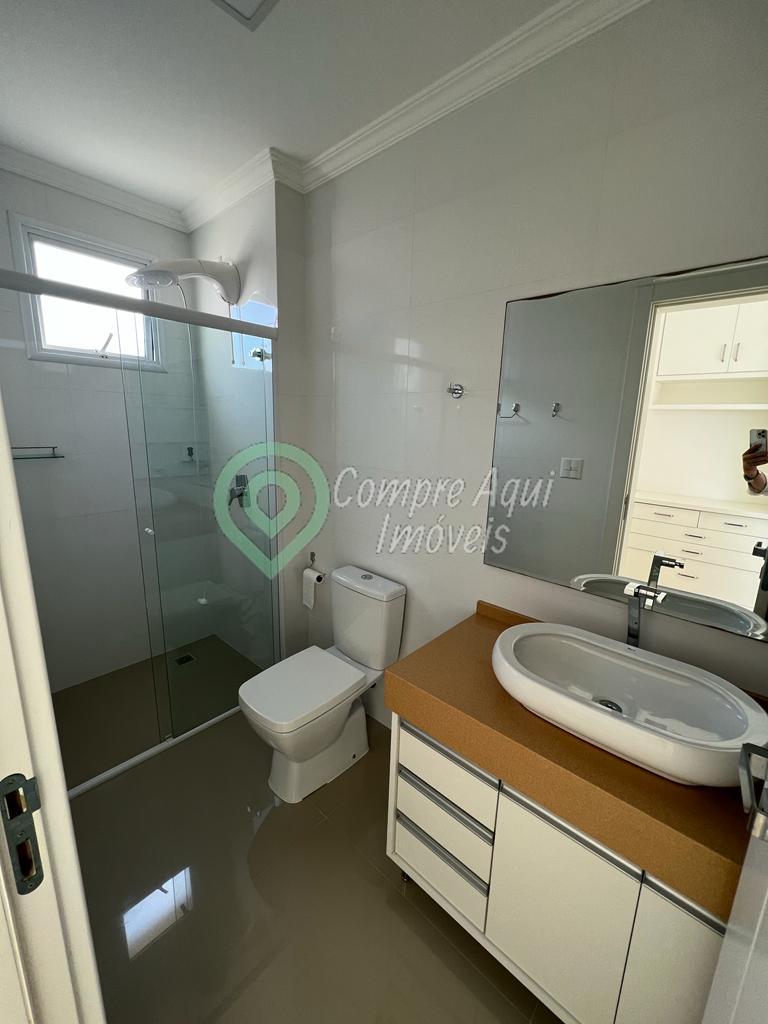 APARTAMENTO 3 SUÍTES 3 VAGAS DE GARAGEM  QUADRA MAR - MOBILIADO - MEIA PRAIA ITAPEMA