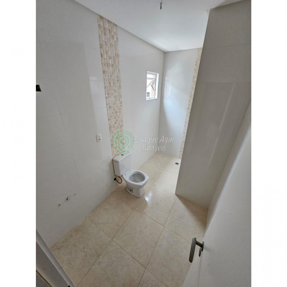 Sofisticado apartamento 3 suítes na Meia Praia em Itapema SC